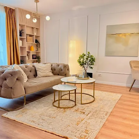 Finest Citycenter With Free Garage Lägenhet