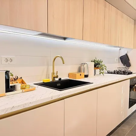 Finest Citycenter With Free Garage *