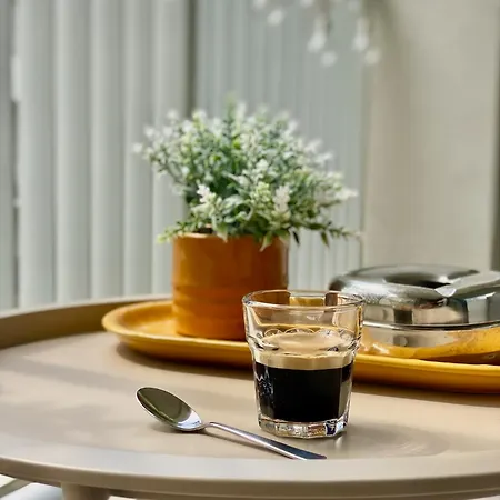 Finest Citycenter With Free Garage Lägenhet *
