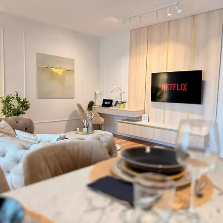 Finest Citycenter With Free Garage * Timişoara
