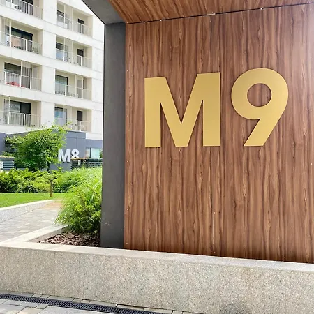 Finest Citycenter With Free Garage Lägenhet *
