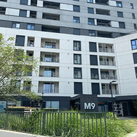 Finest Citycenter With Free Garage Lägenhet *